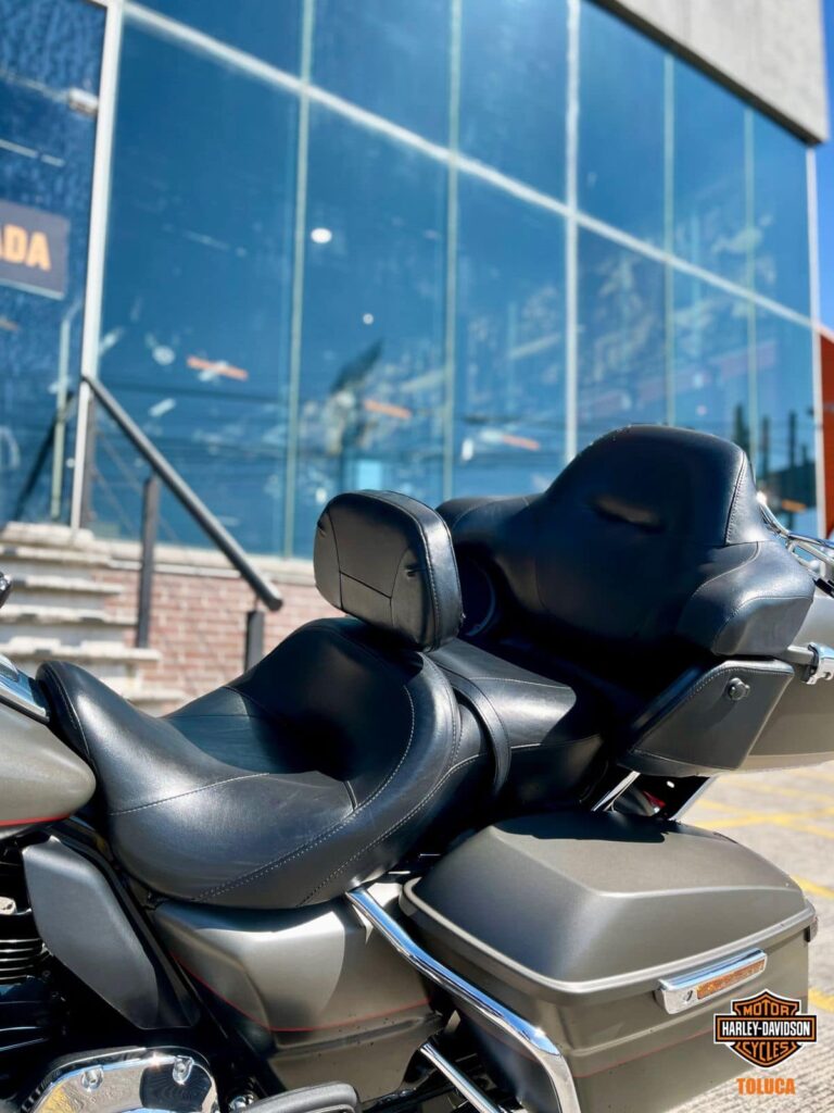 2019 Electra Glide Ultra Limited 4