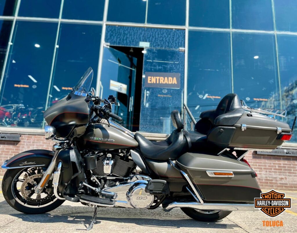 2019 Electra Glide Ultra Limited 8