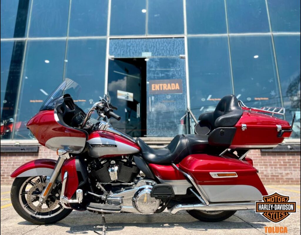2019 Road Glide Ultra 3