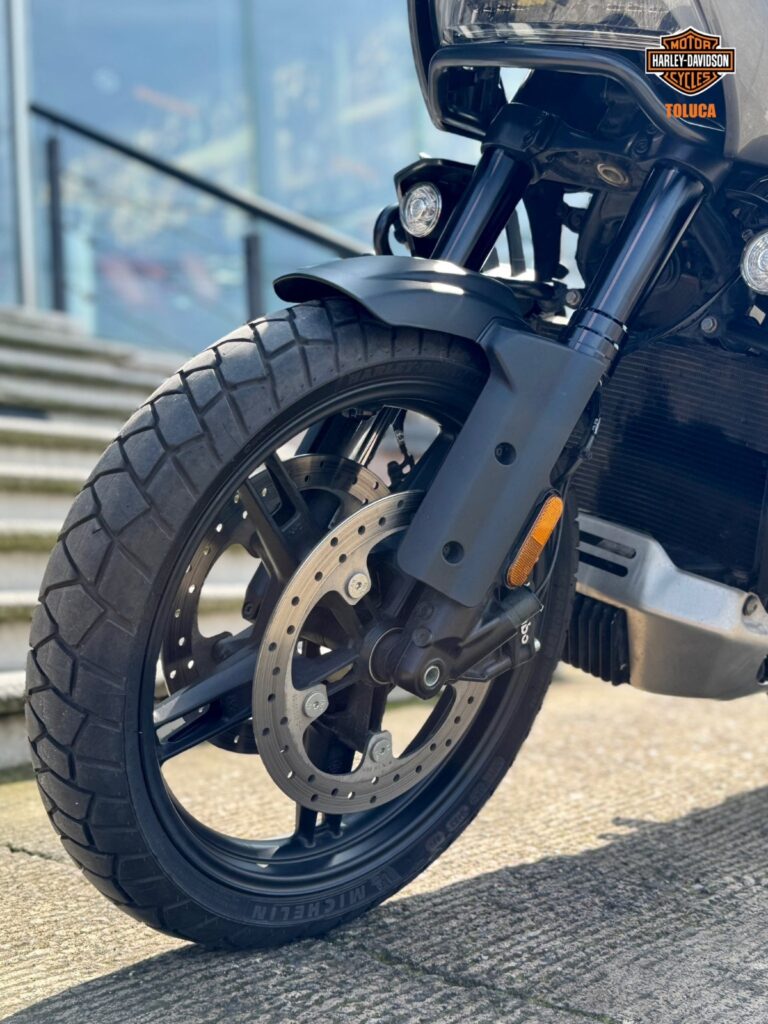2022 Pan America 1250 S 4