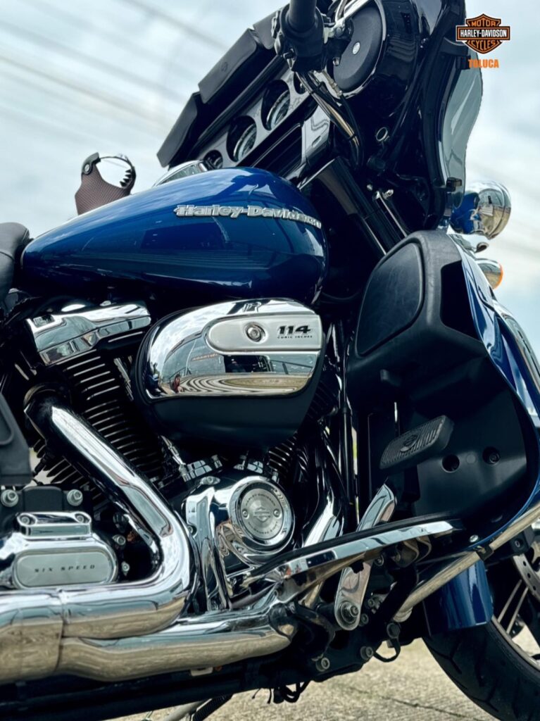 2022 Ultra Limited Touring 8