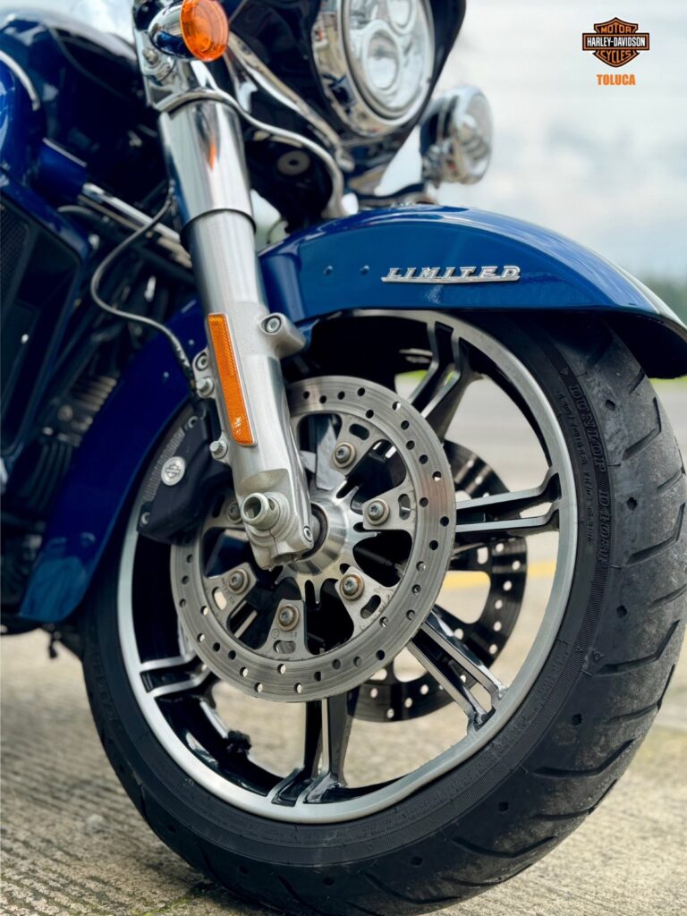 2022 Ultra Limited Touring 9