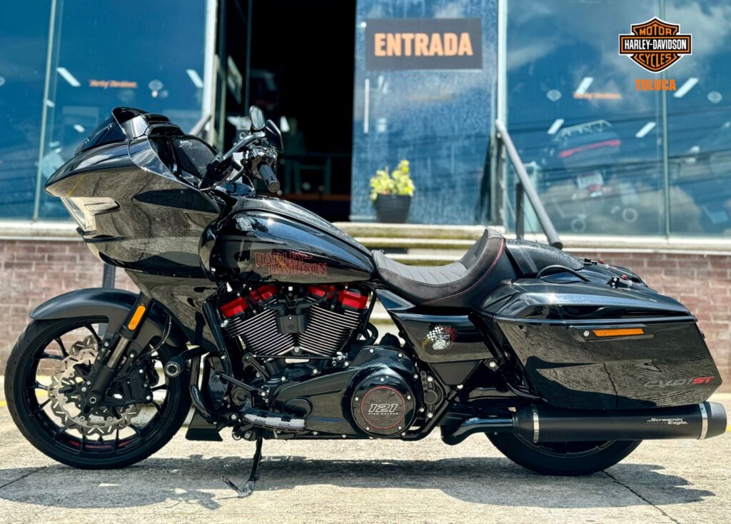 2024 Road Glide CVO ST 4