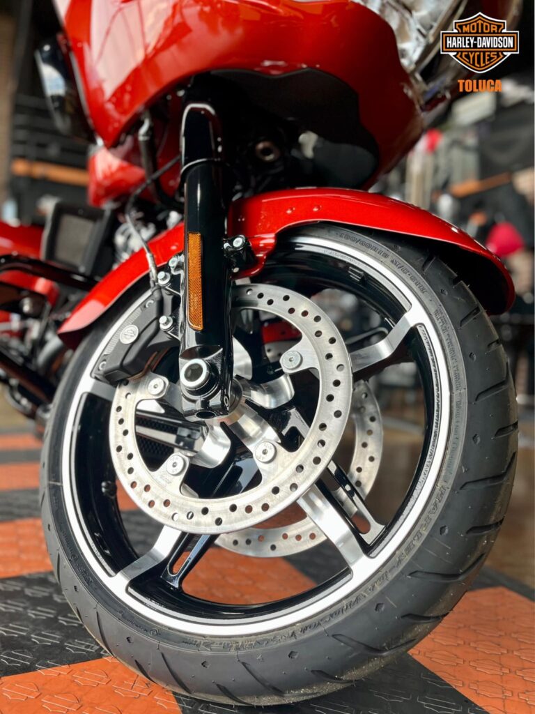 2024 Road Glide 4