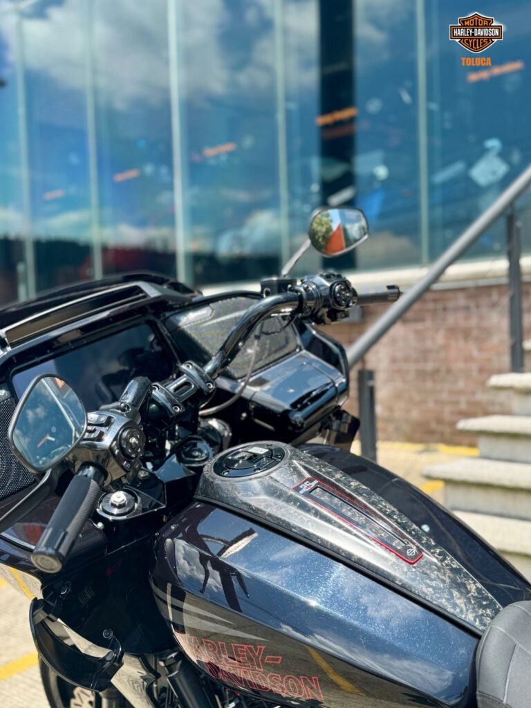 2024 Road Glide CVO ST 6