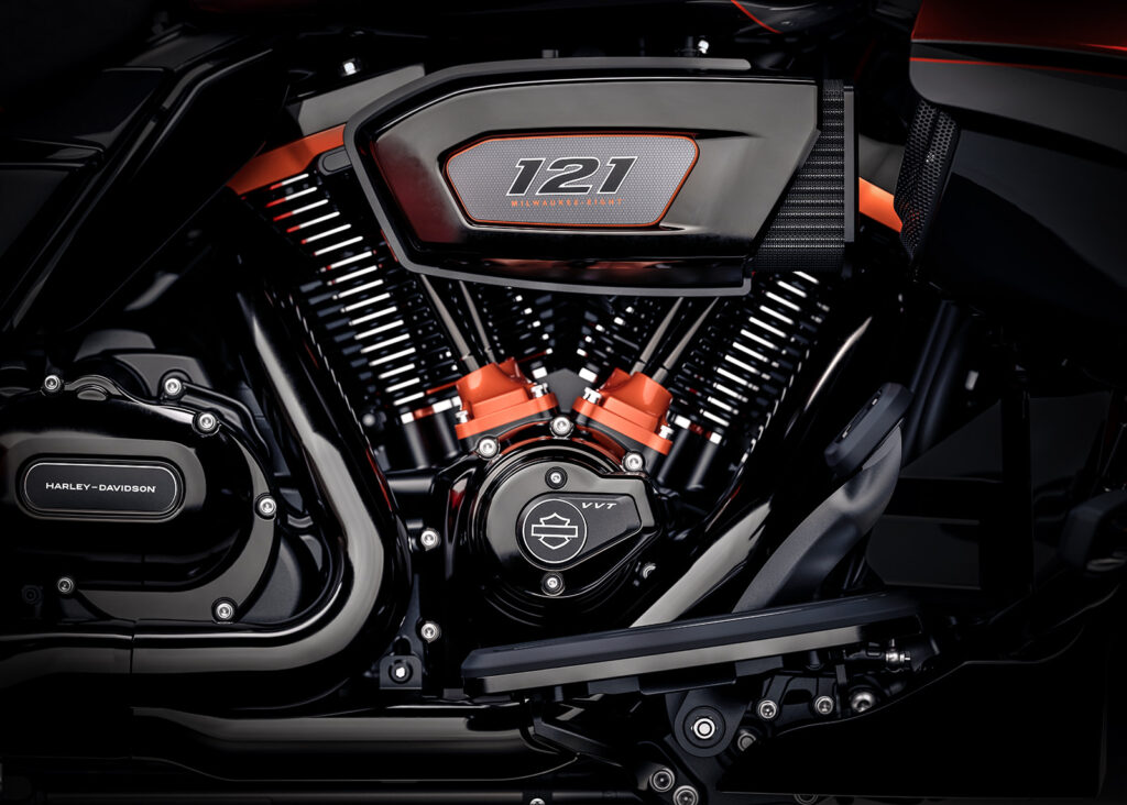 2026-cvo-street-glide-3-beauty-motor-ls