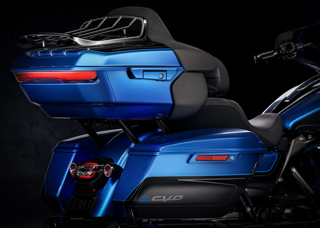 2026-cvo-street-glide-limited-beauty-tour-pak-ls