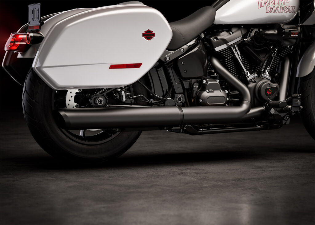 2026-low-rider-st-beauty-exhaust-ls