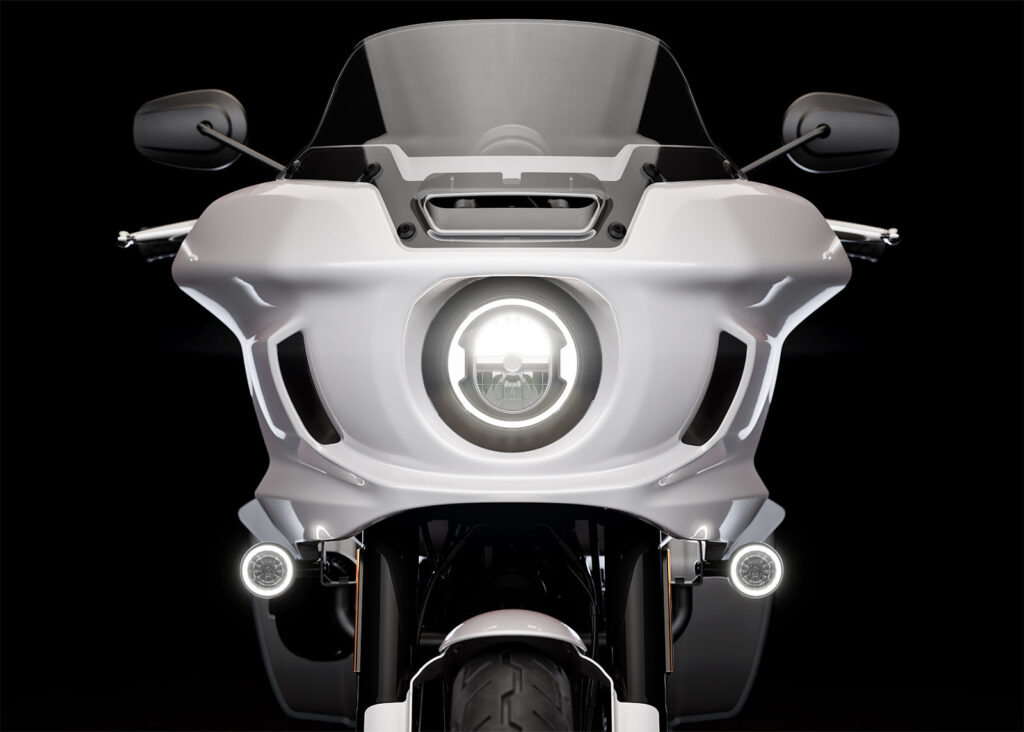 2026-low-rider-st-beauty-lighting-ls